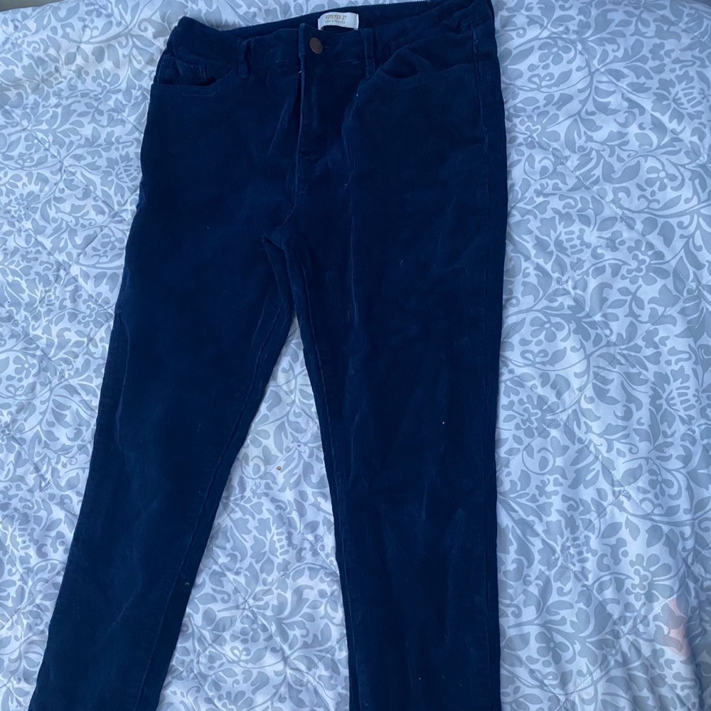 Blue velvet jeans Forever 21 🎈🎈🎈